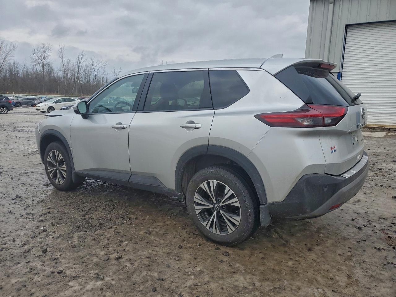 2023 NISSAN ROGUE SV photo 3