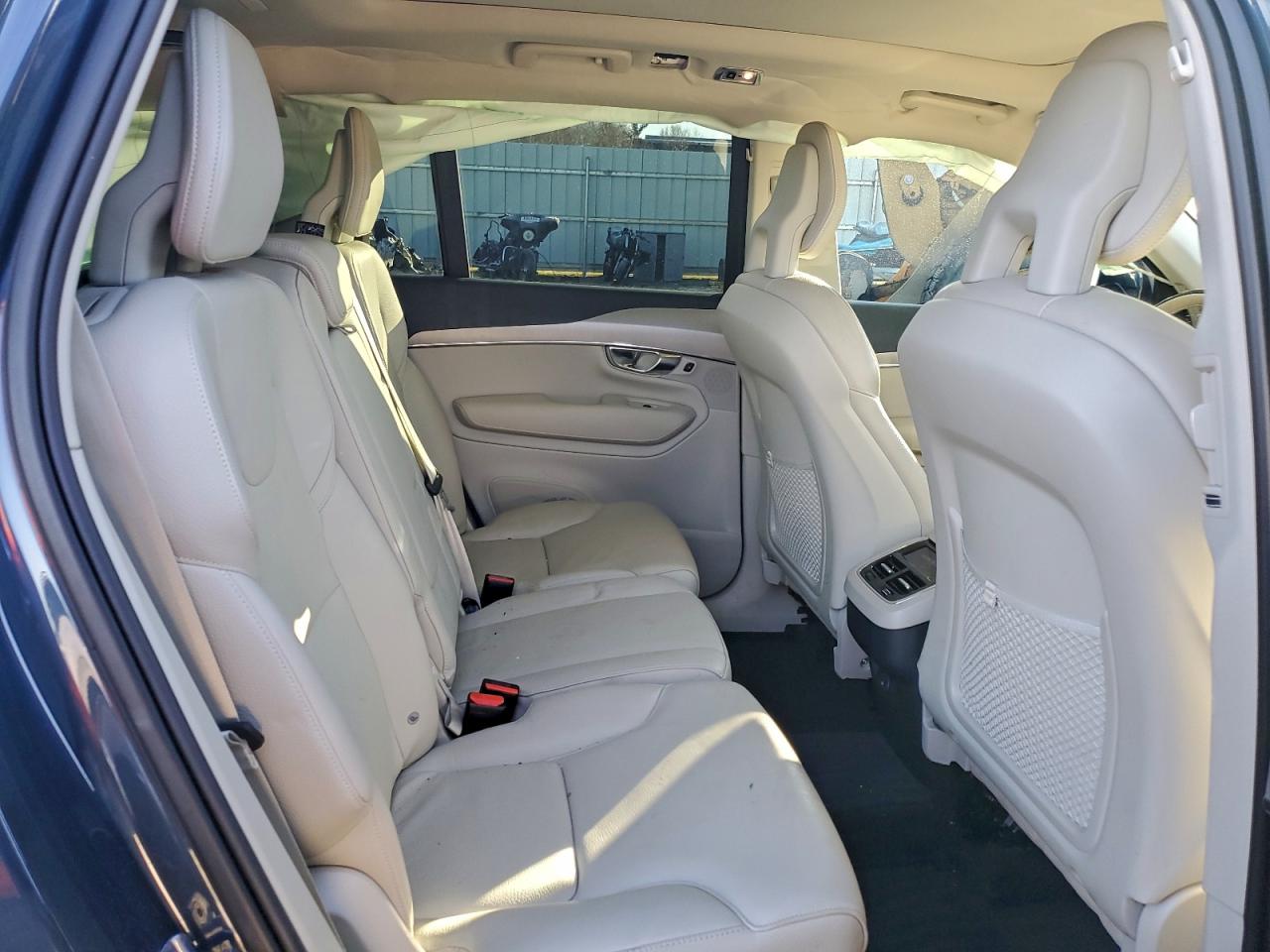2021 VOLVO XC90 T5 MOMENTUM photo 10