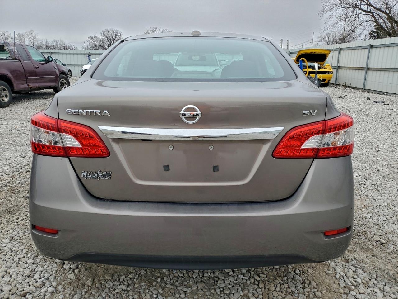 2015 NISSAN SENTRA S photo 6