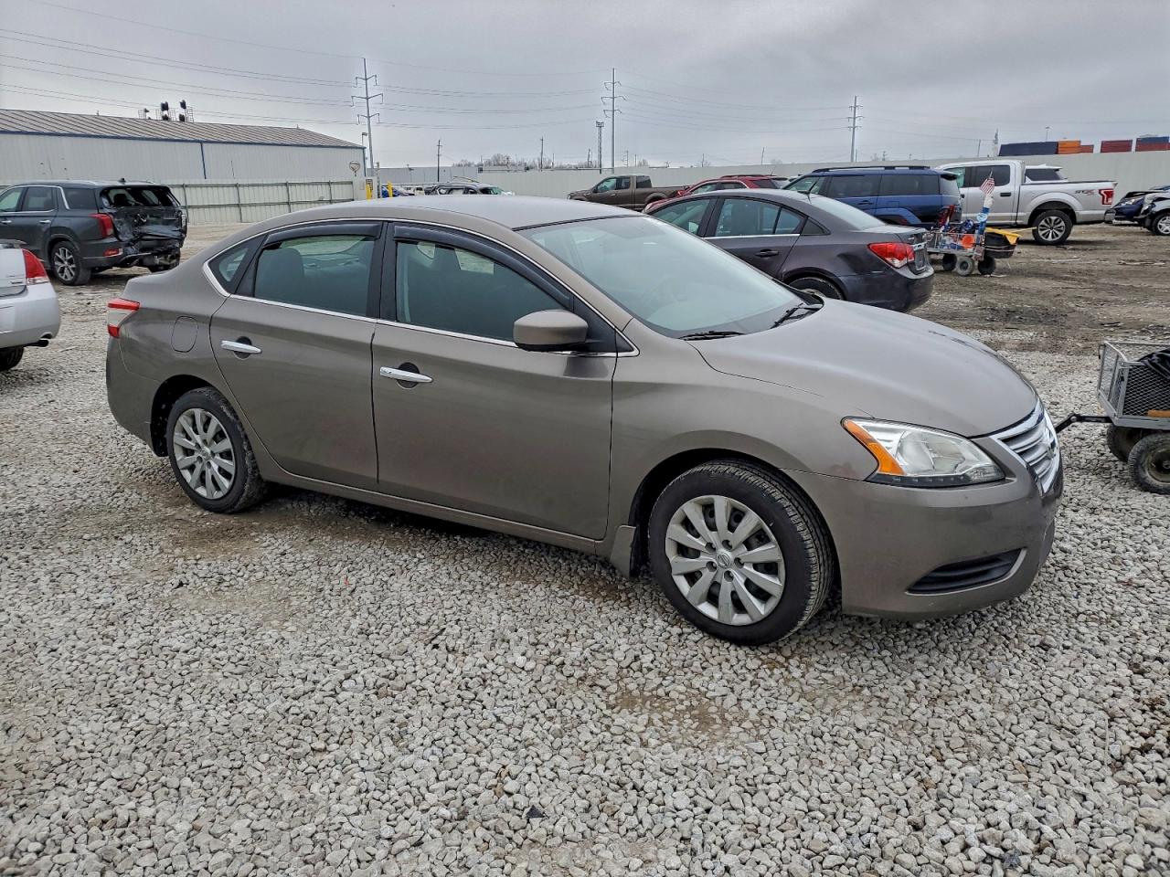 2015 NISSAN SENTRA S photo 4
