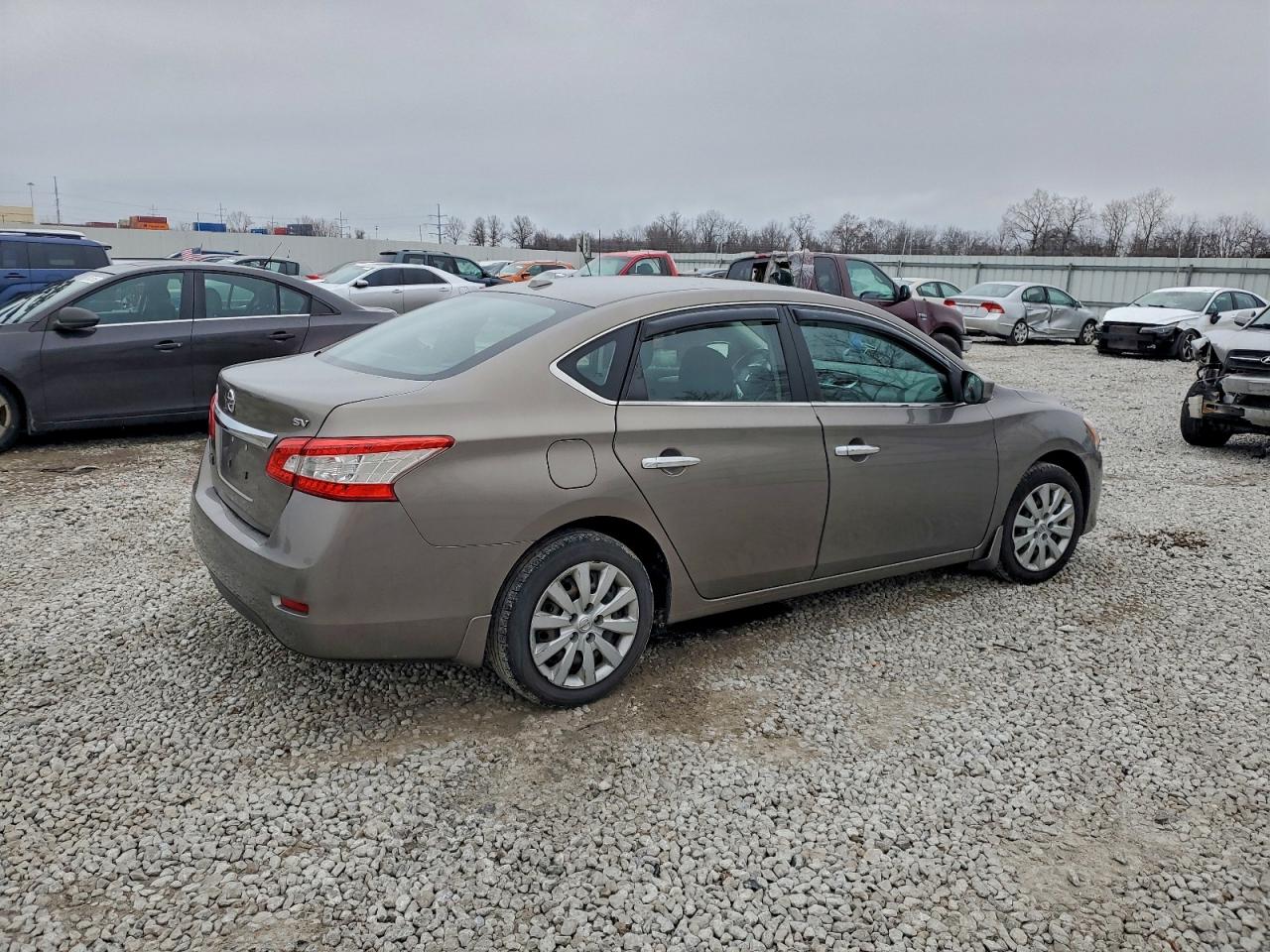 2015 NISSAN SENTRA S photo 3