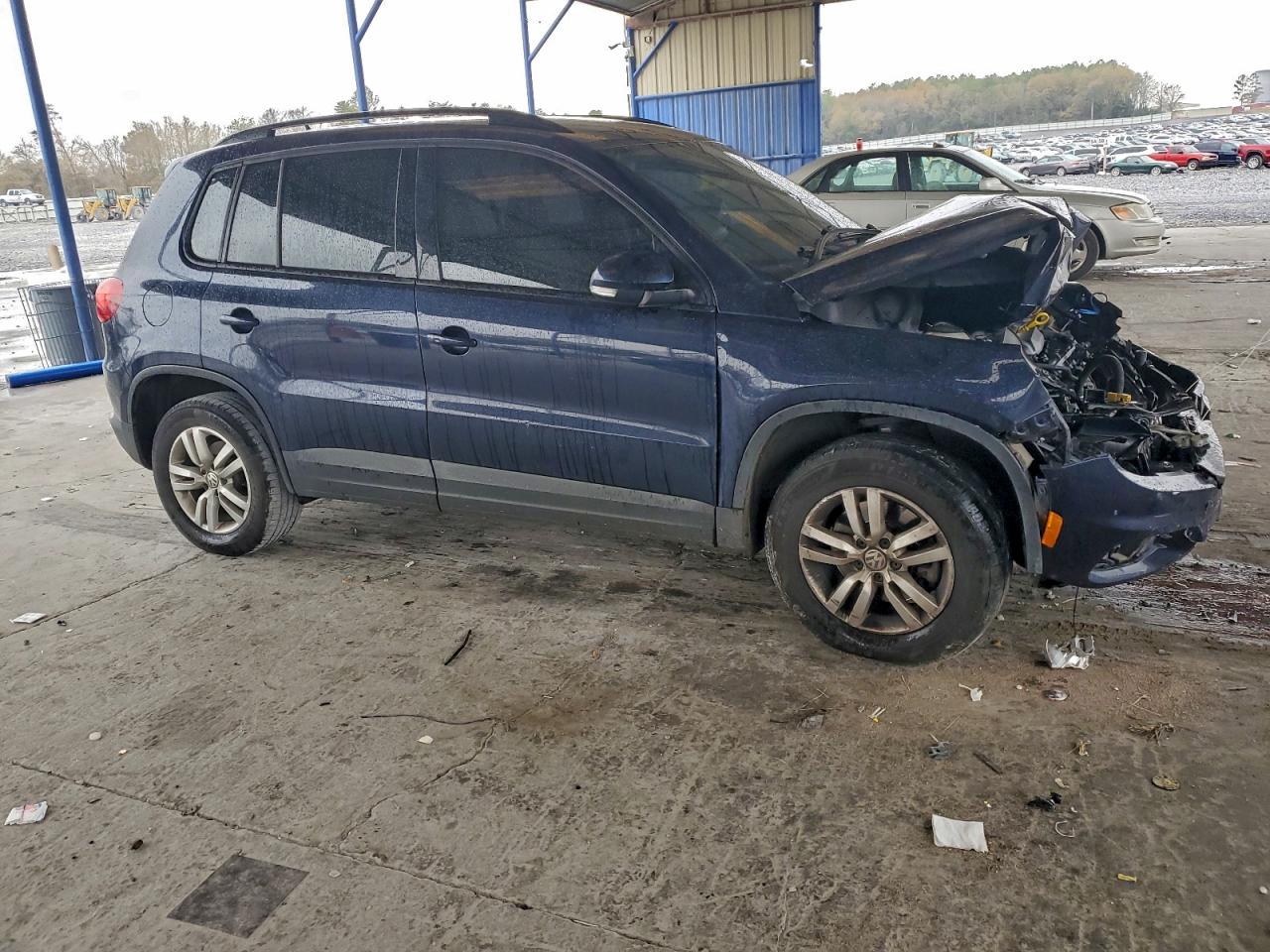 2016 VOLKSWAGEN TIGUAN S photo 4