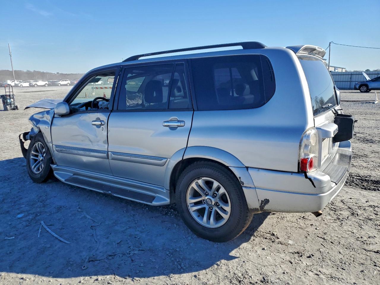 2005 SUZUKI XL7 EX photo 2