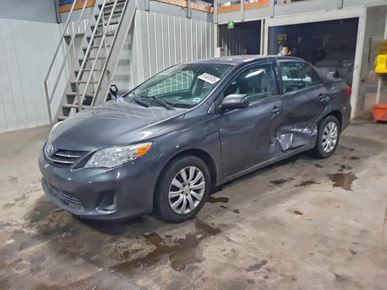 2013 TOYOTA COROLLA