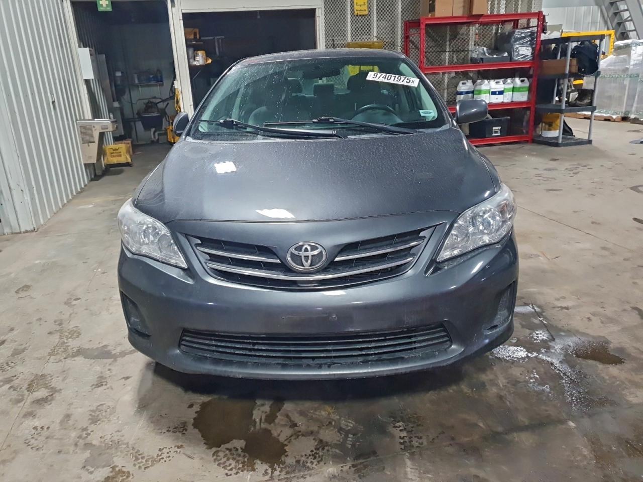 2013 TOYOTA COROLLA BASE photo 5