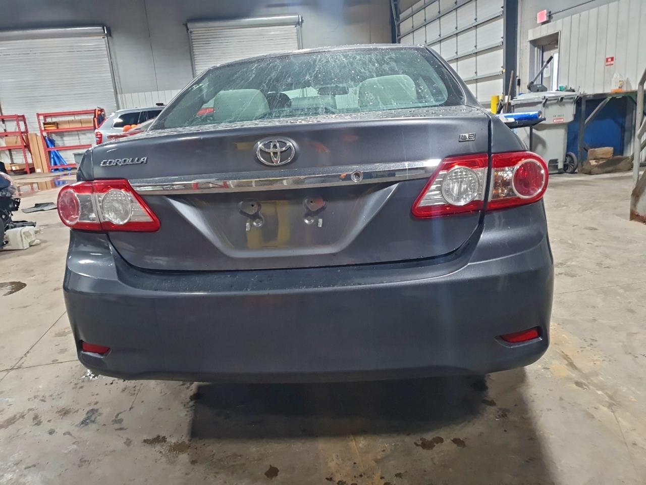 2013 TOYOTA COROLLA BASE photo 6