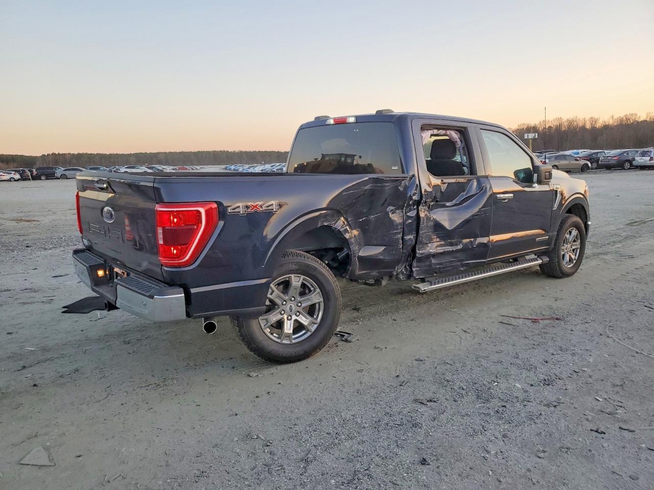 2023 FORD F150 SUPERCREW photo 3