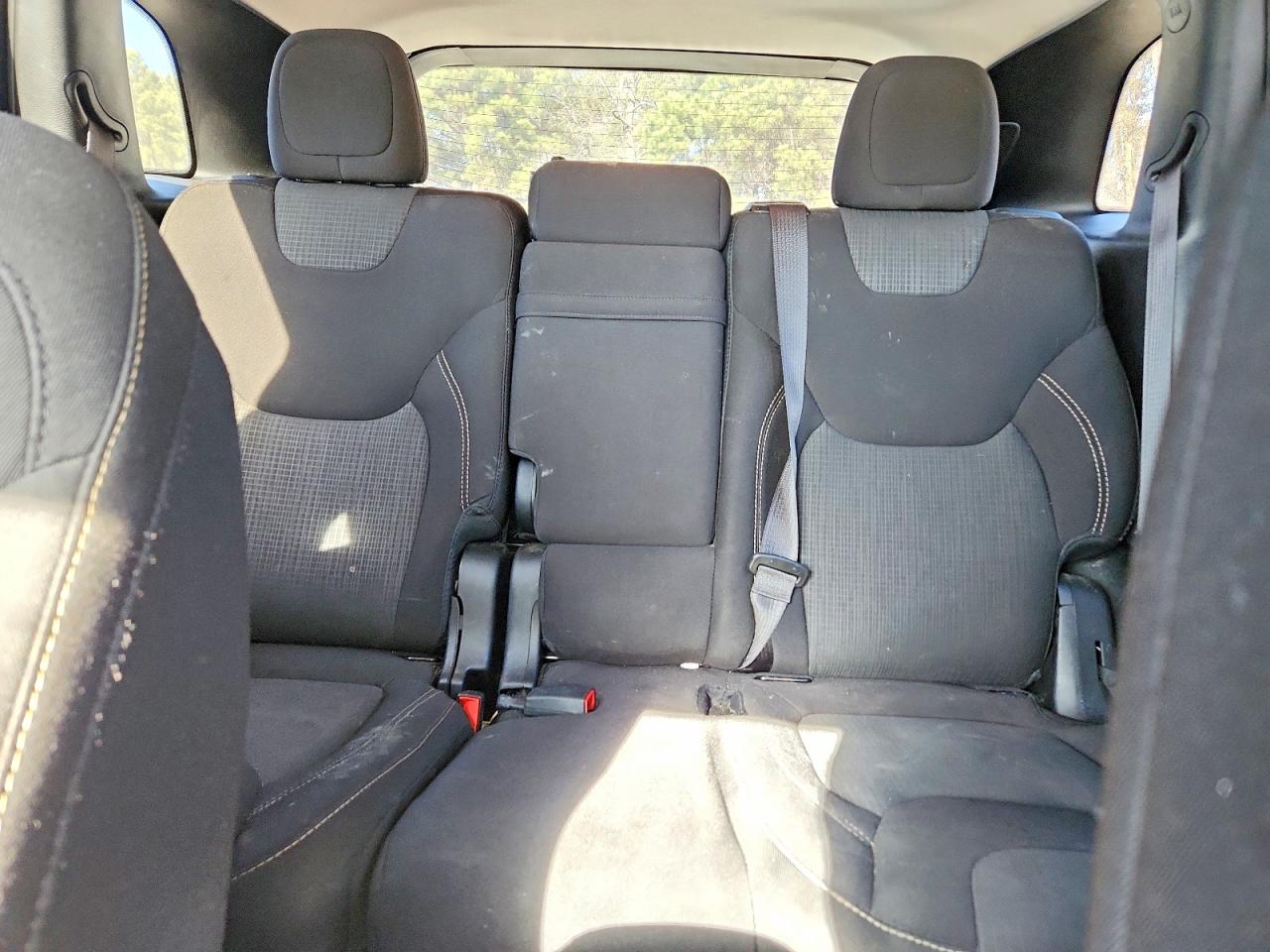 2016 JEEP CHEROKEE LATITUDE photo 28