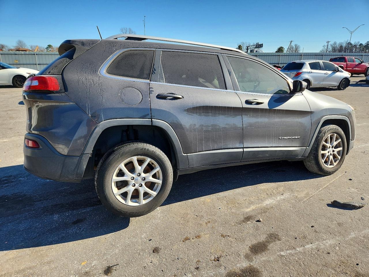 2016 JEEP CHEROKEE LATITUDE photo 7