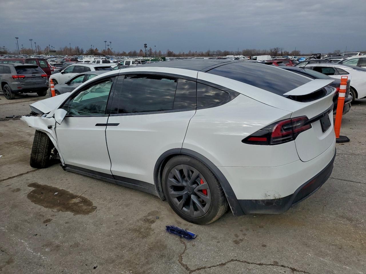 2024 TESLA MODEL X photo 2