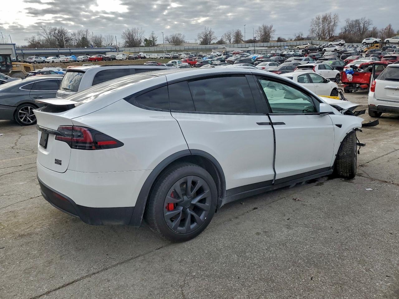 2024 TESLA MODEL X photo 3