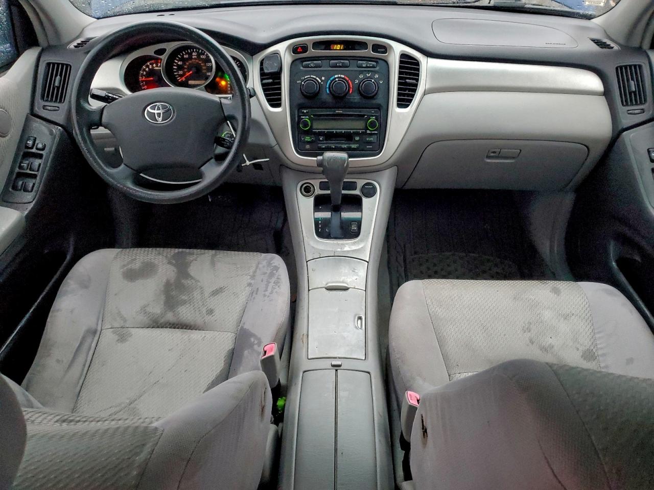 2005 TOYOTA HIGHLANDER LIMITED photo 8