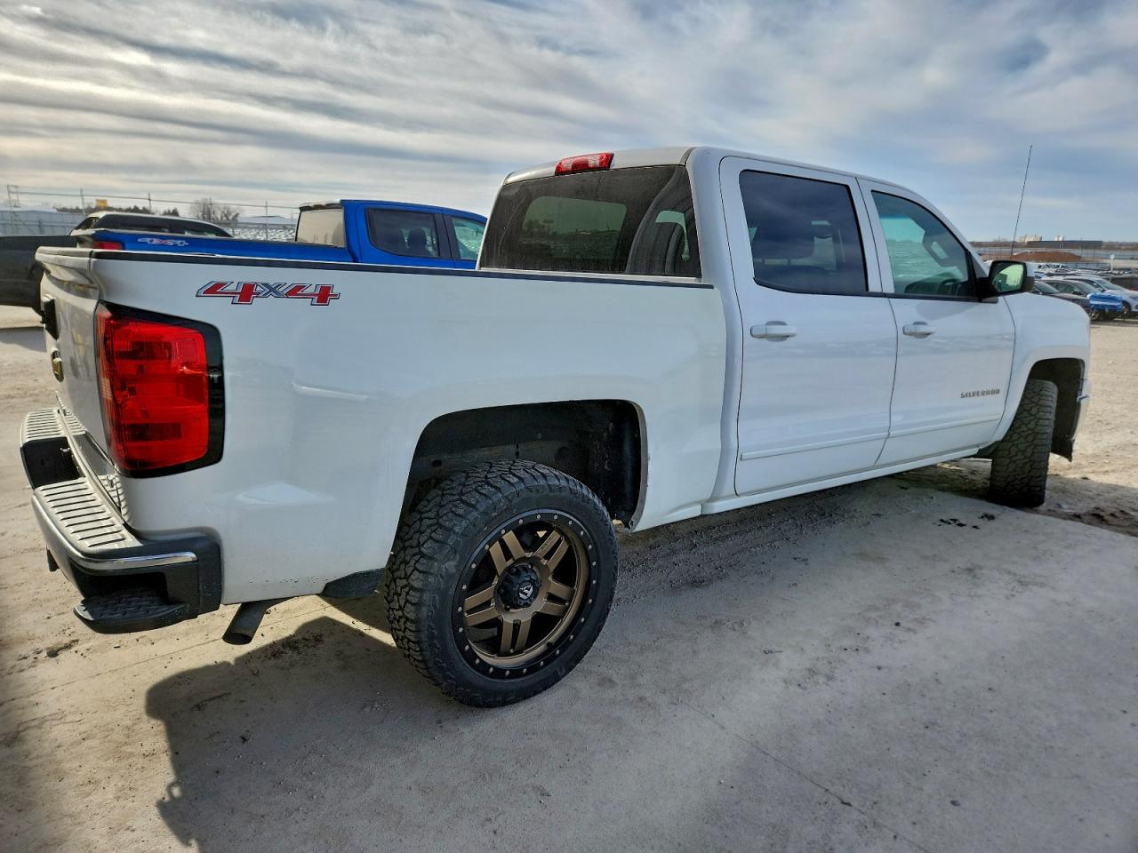 2015 CHEVROLET SILVERADO K1500 LT photo 5