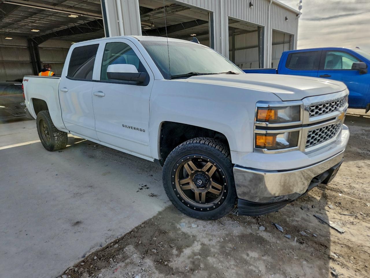 2015 CHEVROLET SILVERADO K1500 LT photo 7