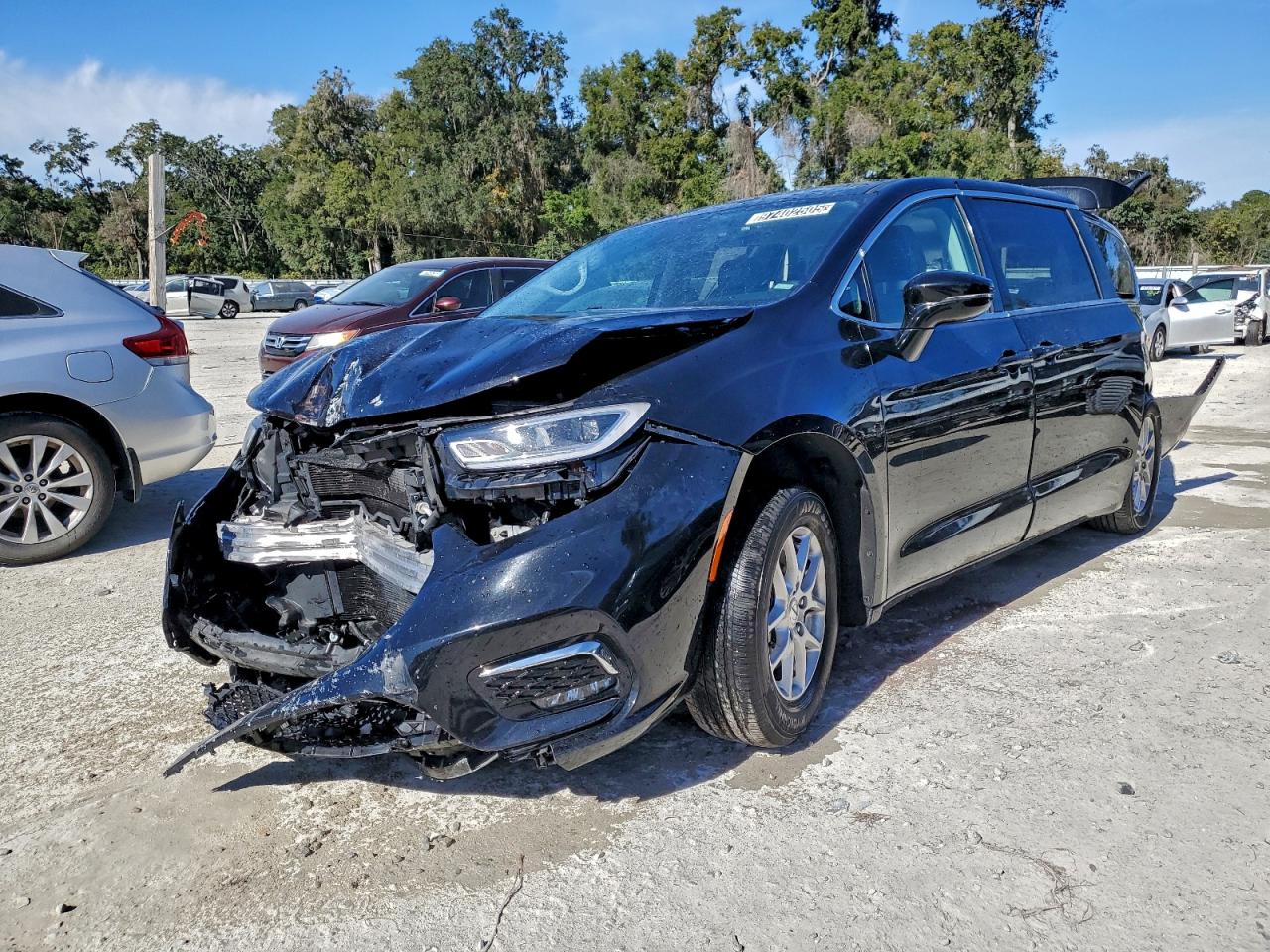2024 CHRYSLER PACIFICA