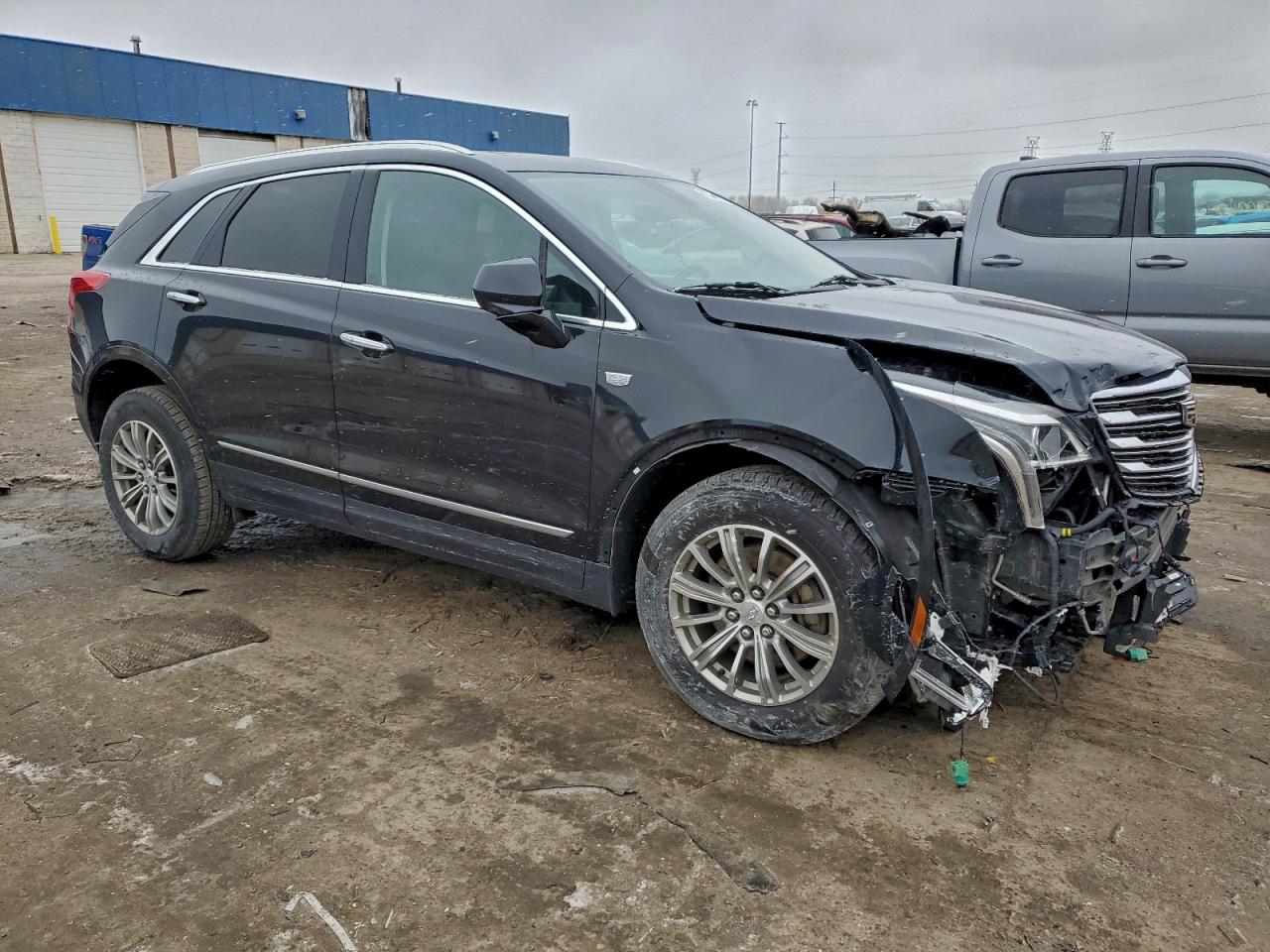 2018 CADILLAC XT5 LUXURY photo 4