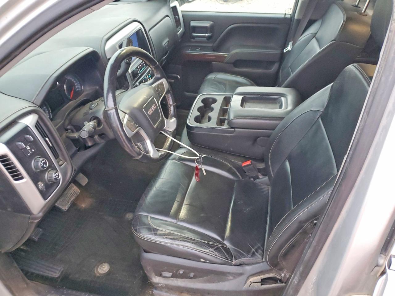 2017 GMC SIERRA K1500 SLT photo 7