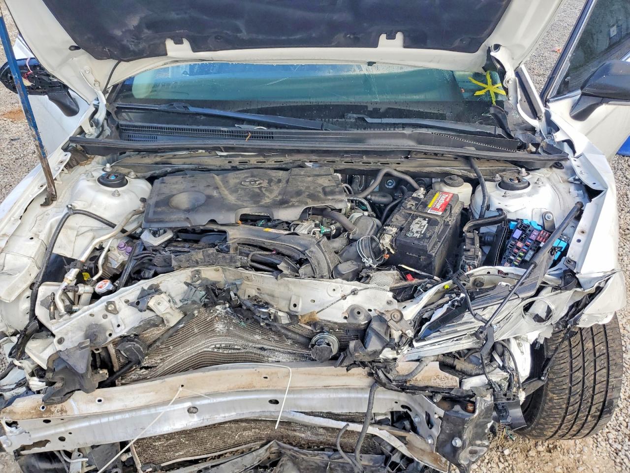 2018 TOYOTA CAMRY XSE photo 21