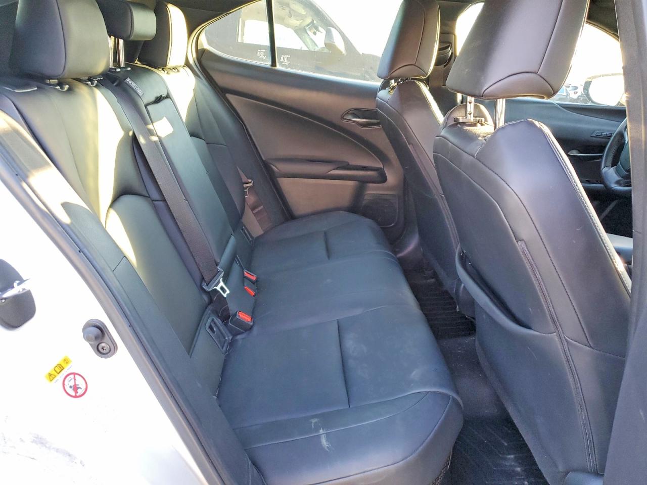 2019 LEXUS UX 250H photo 11