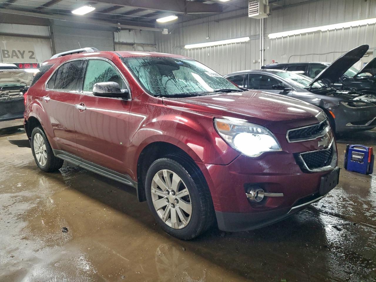 2010 CHEVROLET EQUINOX LT photo 4