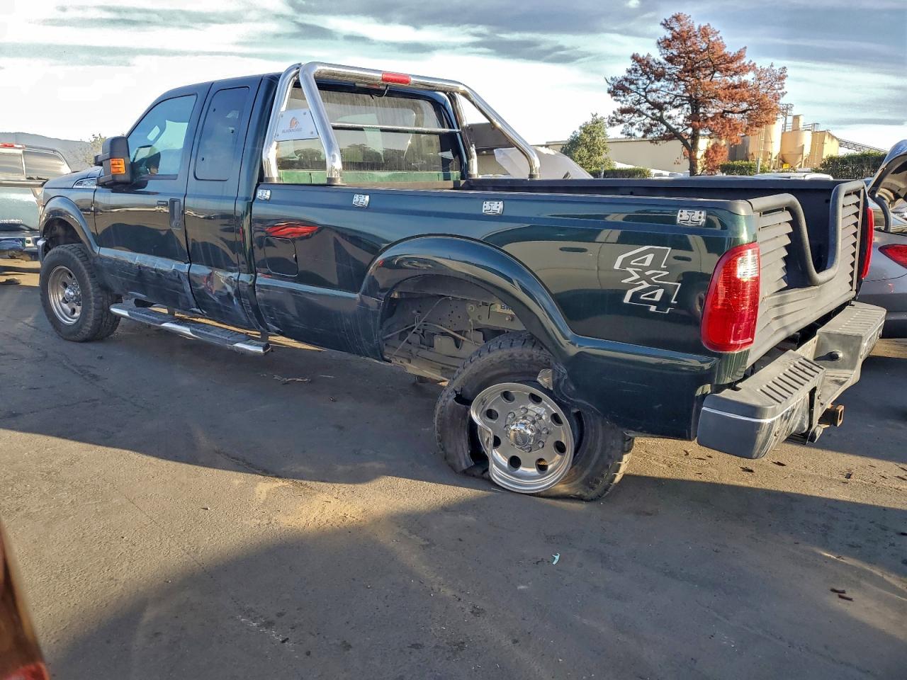 2015 FORD F250 SUPER DUTY photo 2