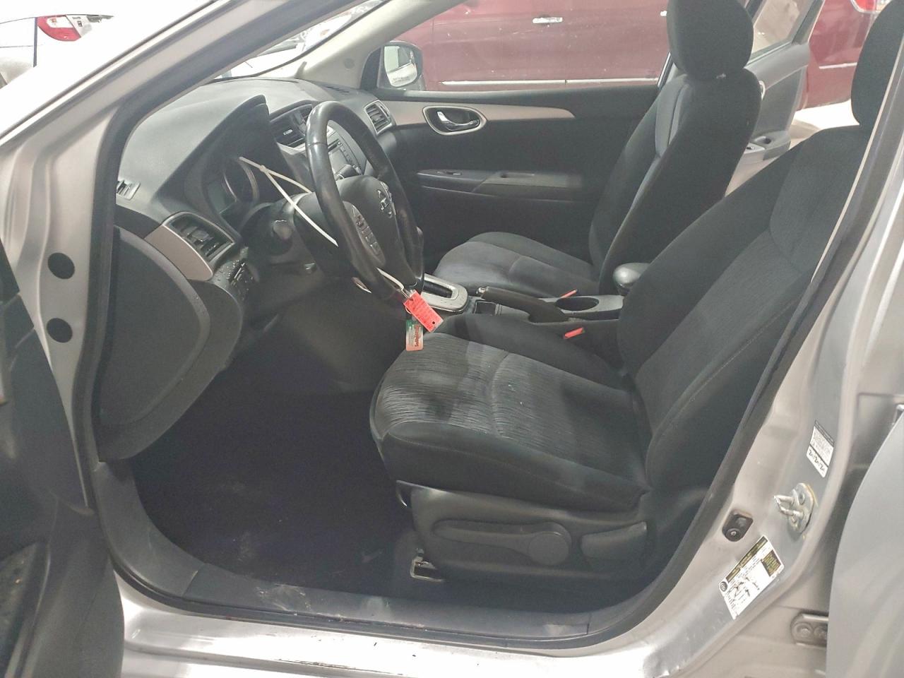 2015 NISSAN SENTRA S photo 7