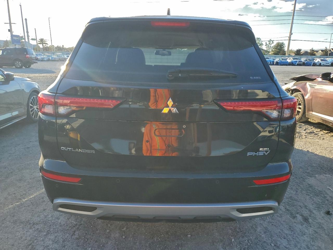 2024 MITSUBISHI OUTLANDER SEL photo 6
