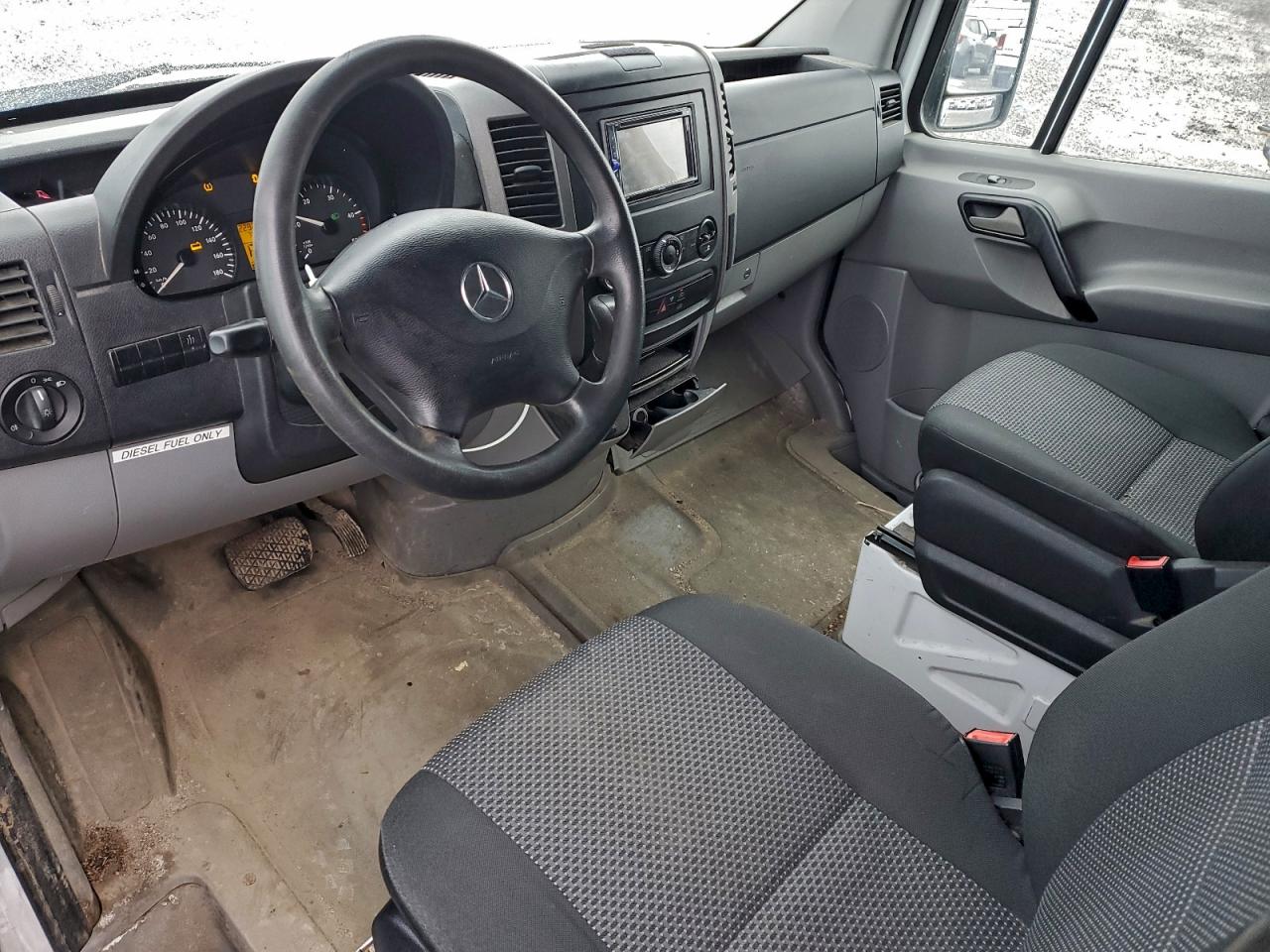 2013 MERCEDES-BENZ SPRINTER 2500 photo 8
