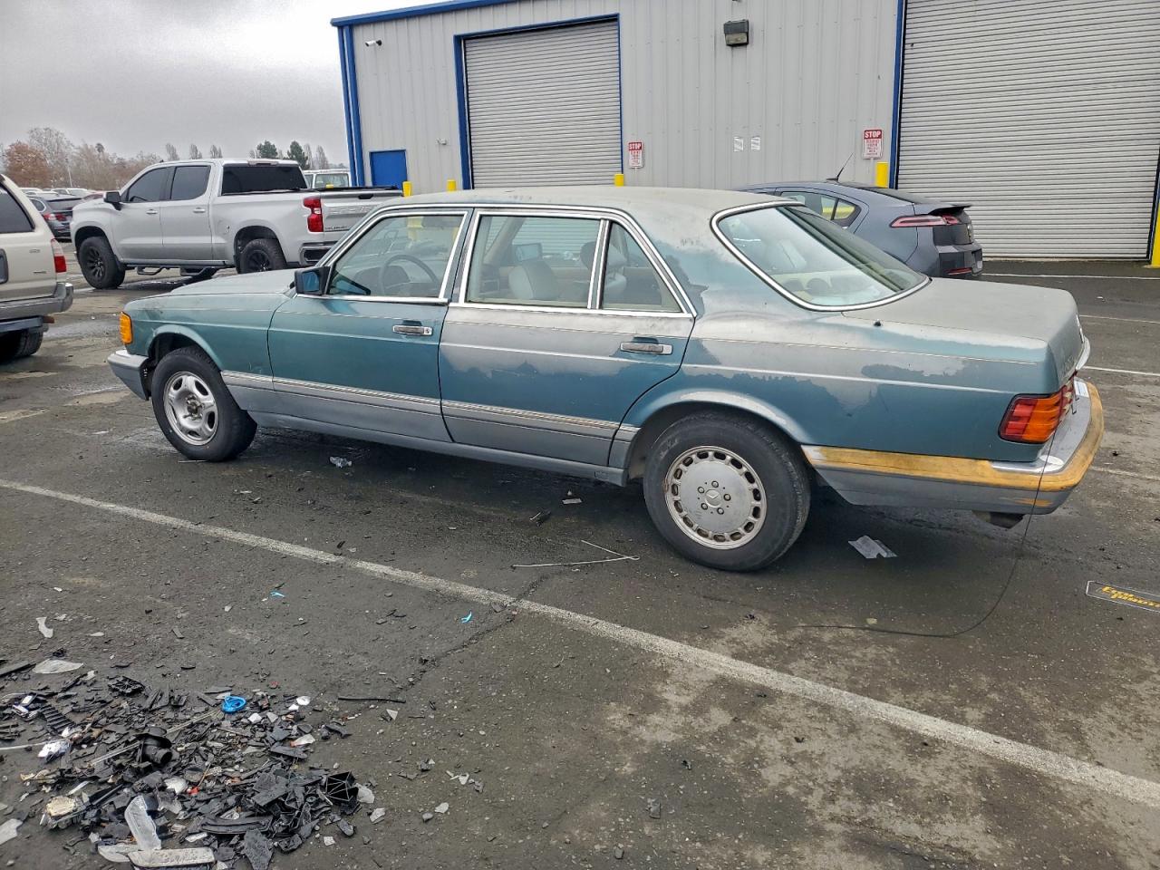 1986 MERCEDES-BENZ 300 SDL photo 2