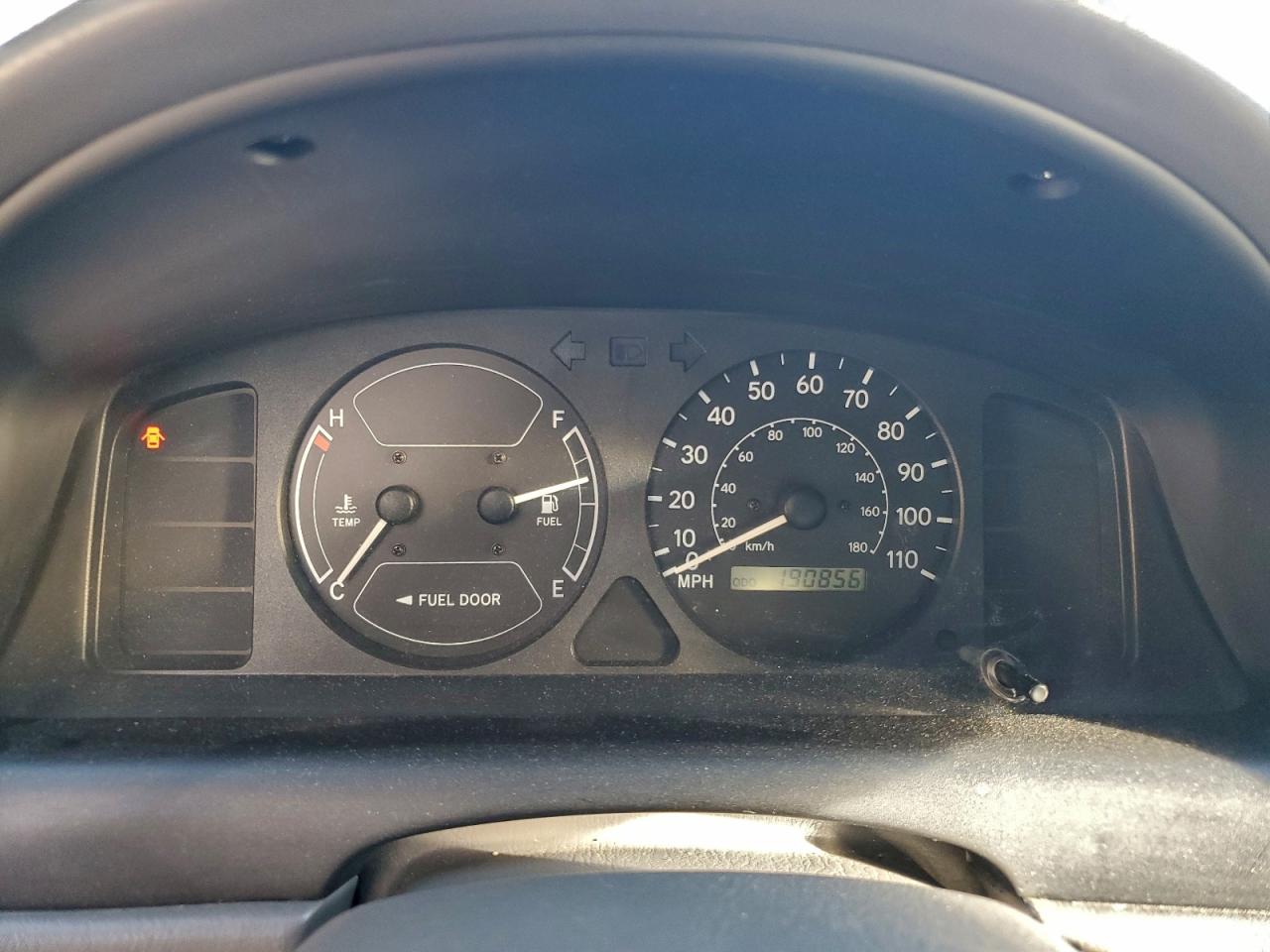 2000 TOYOTA COROLLA VE photo 9