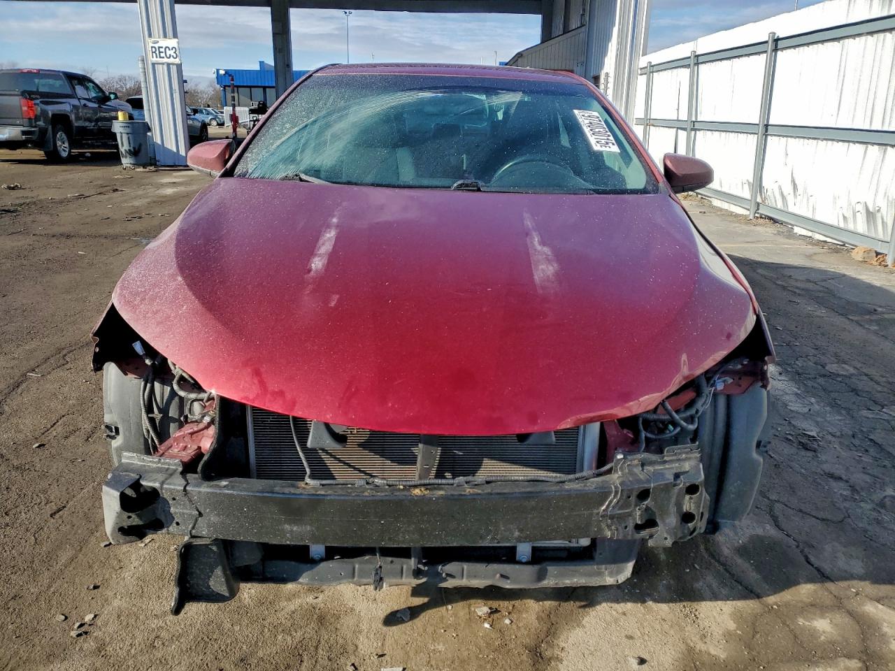 2015 TOYOTA CAMRY LE photo 13
