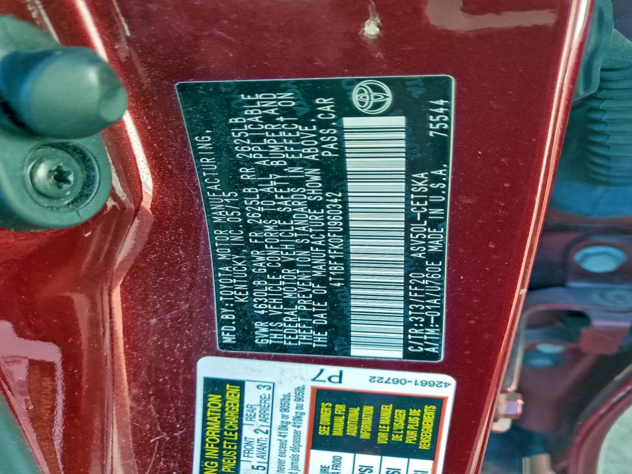 2015 TOYOTA CAMRY LE photo 37