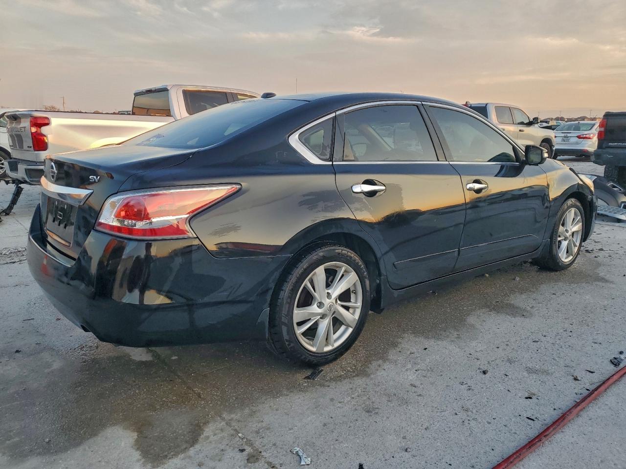 2015 NISSAN ALTIMA 2.5 SV photo 3