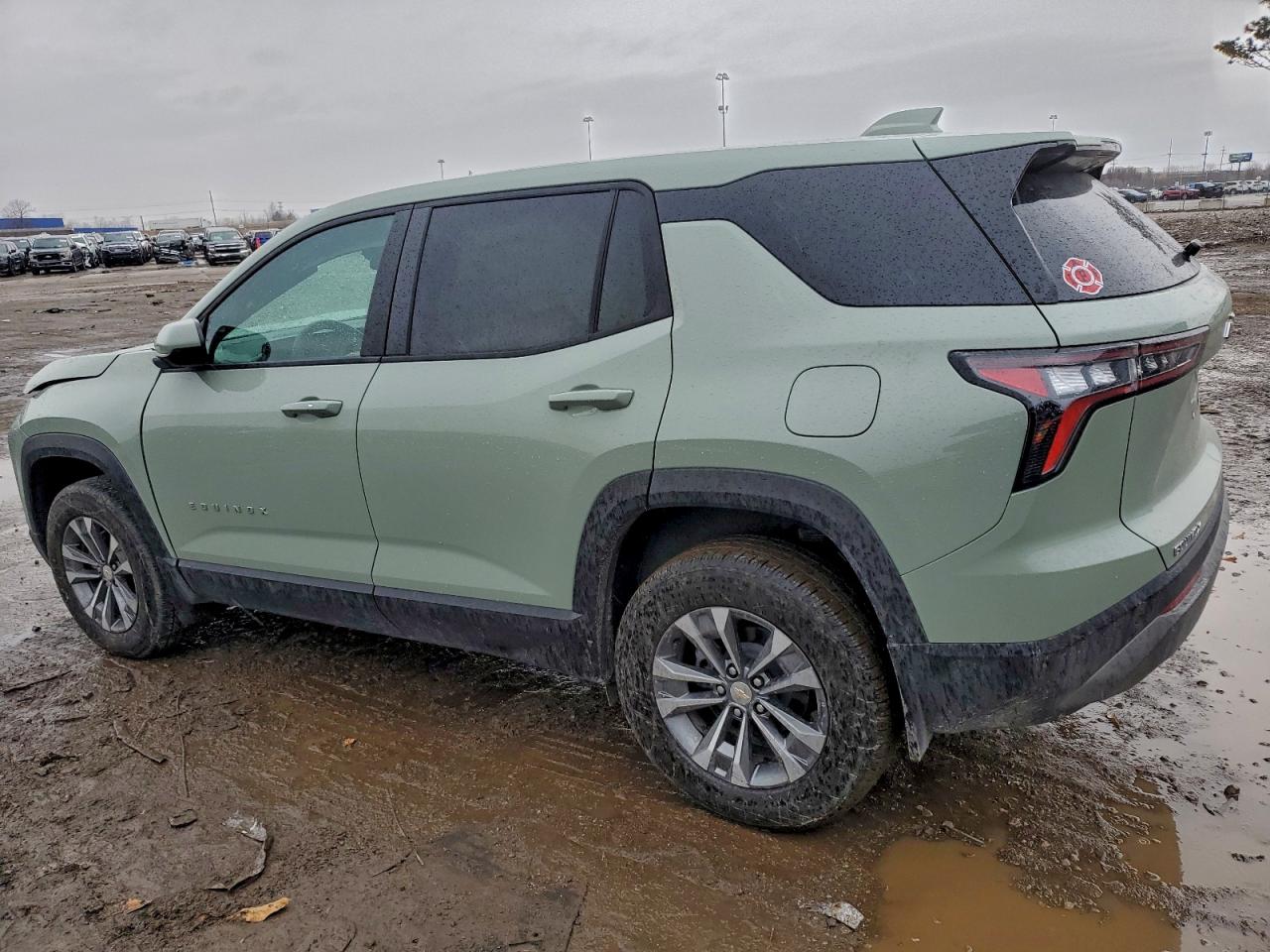 2026 CHEVROLET EQUINOX LT photo 2