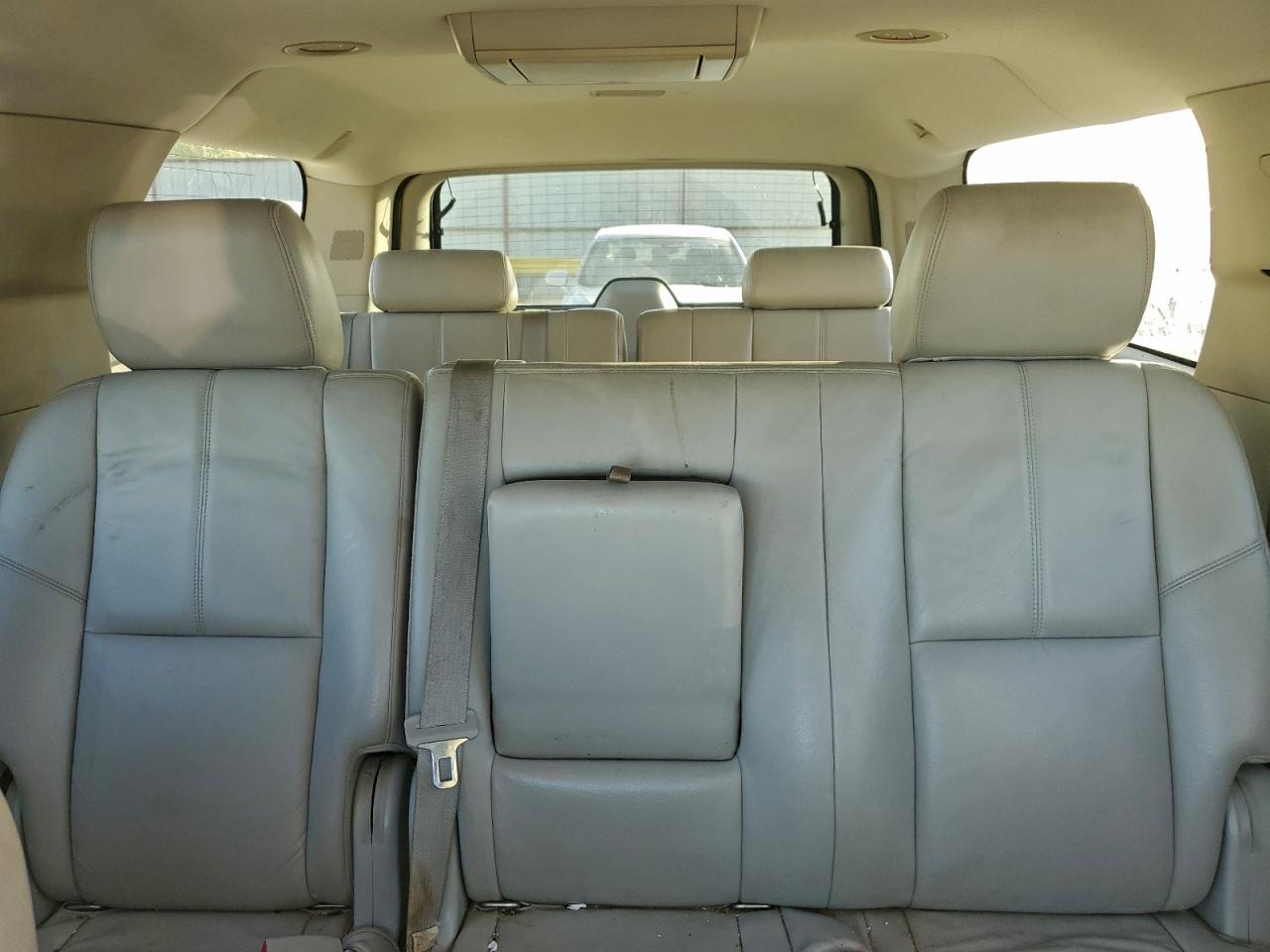 2012 CHEVROLET SUBURBAN C1500 LT photo 10