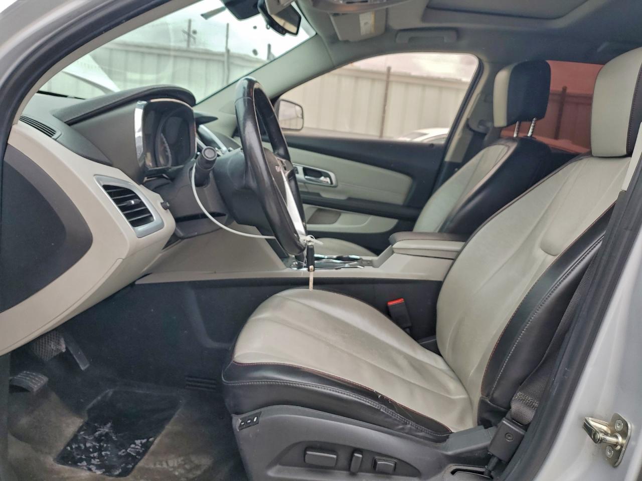 2012 GMC TERRAIN SLT photo 7
