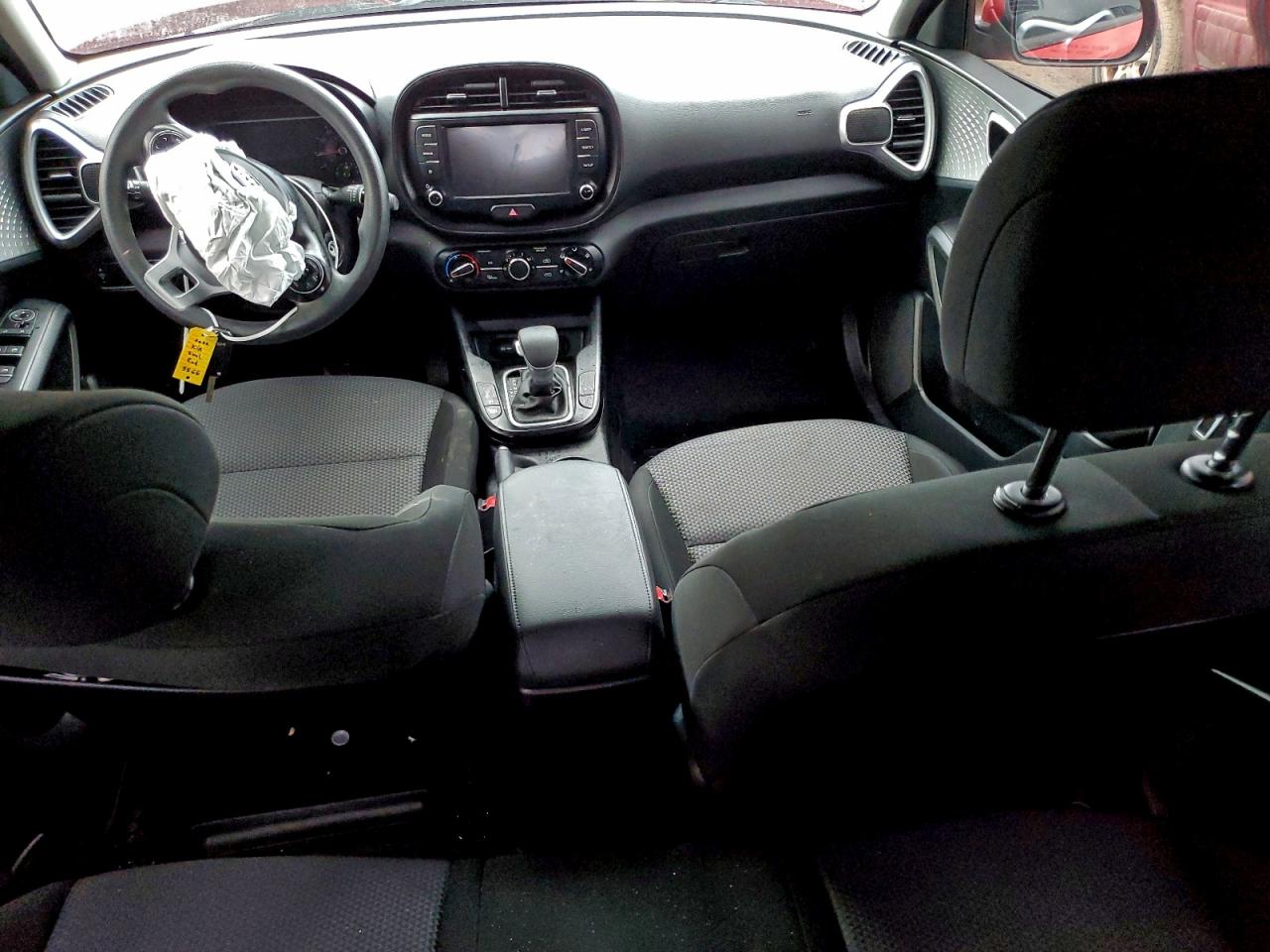 2022 KIA SOUL LX photo 8