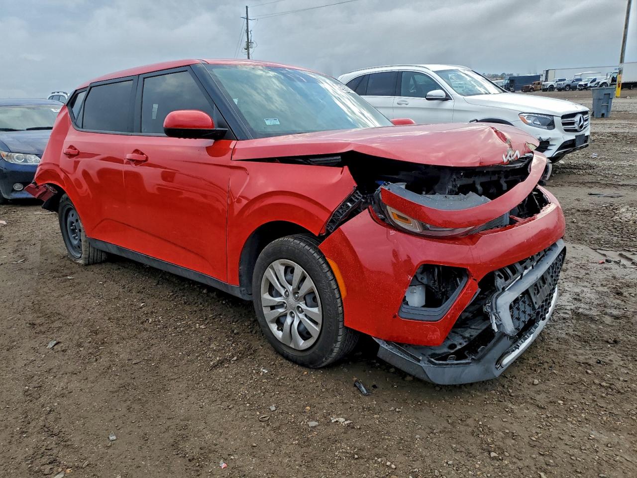 2022 KIA SOUL LX photo 4