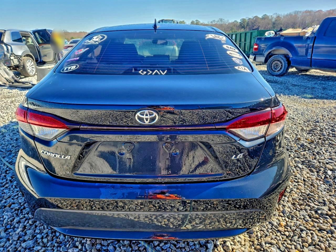 2021 TOYOTA COROLLA LE photo 6