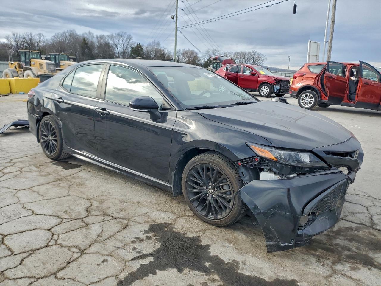2022 TOYOTA CAMRY SE photo 4