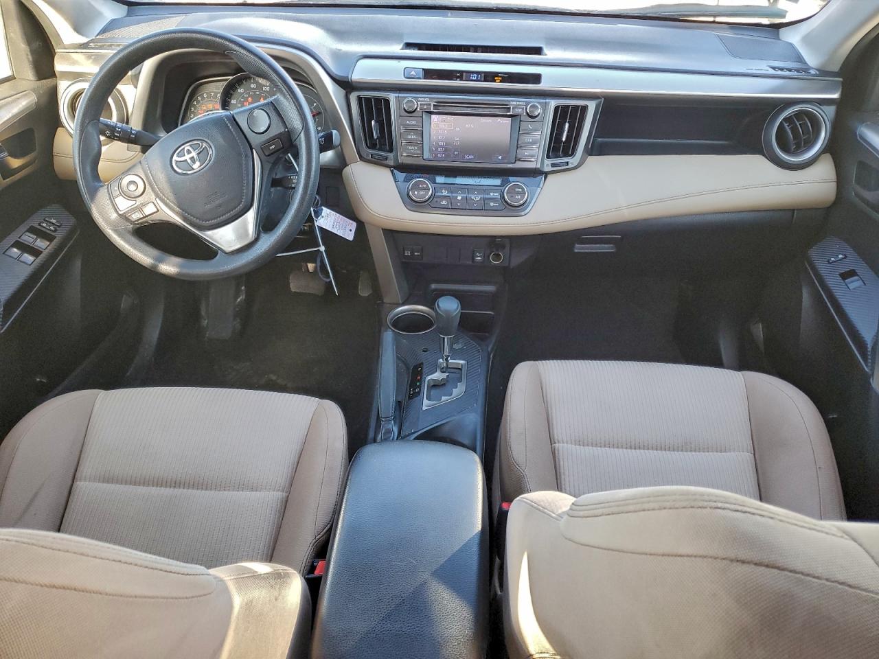 2013 TOYOTA RAV4 XLE photo 8