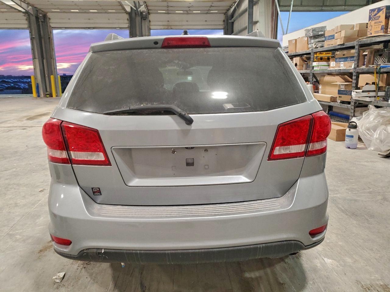 2017 DODGE JOURNEY SXT photo 6