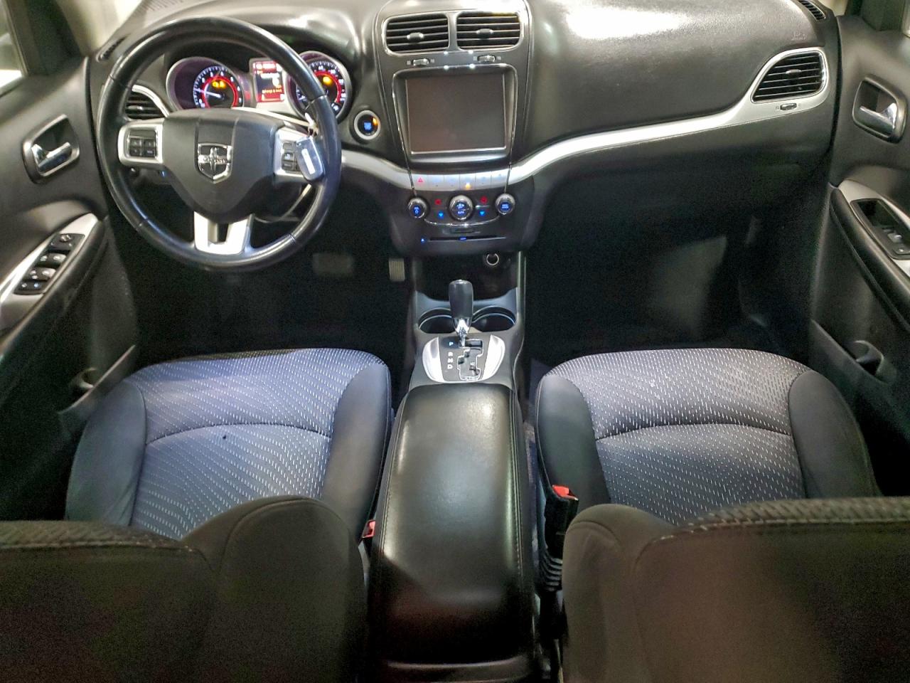 2017 DODGE JOURNEY SXT photo 8