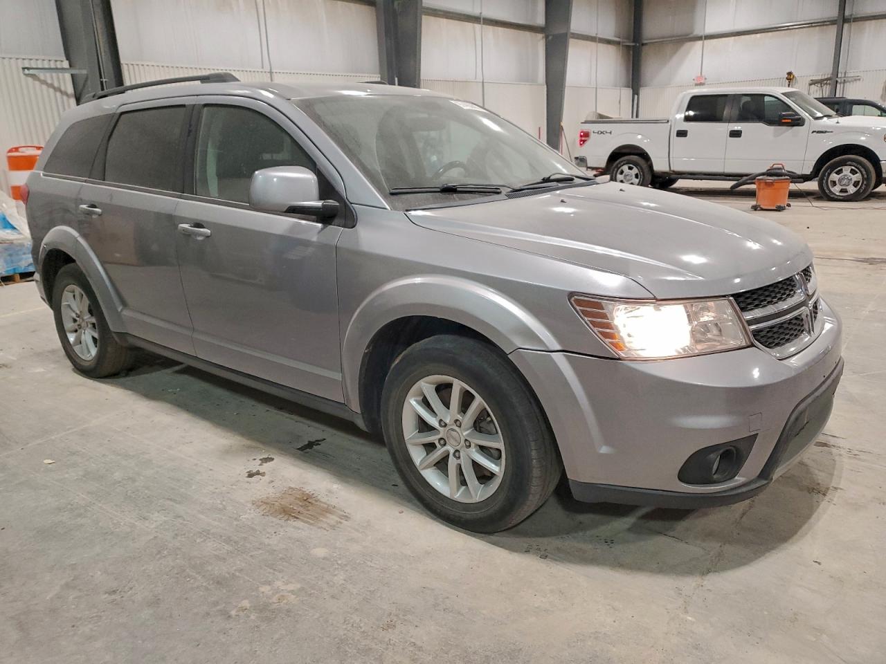 2017 DODGE JOURNEY SXT photo 4