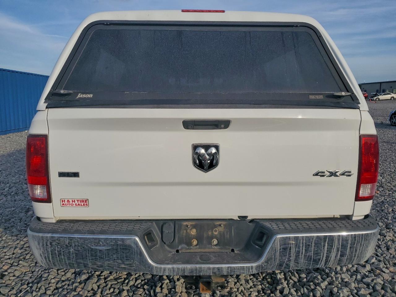 2018 RAM 1500 SLT photo 6