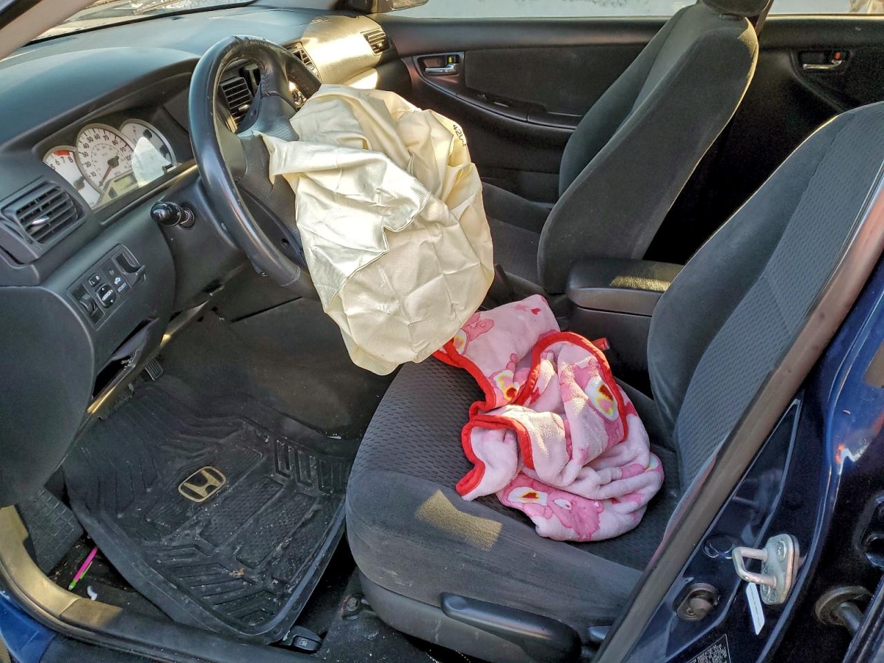 2006 TOYOTA COROLLA CE photo 7