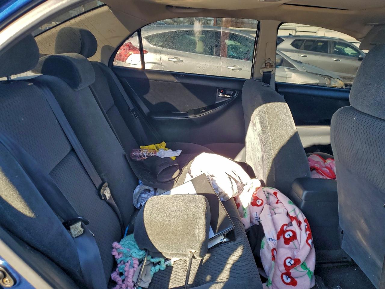 2006 TOYOTA COROLLA CE photo 10