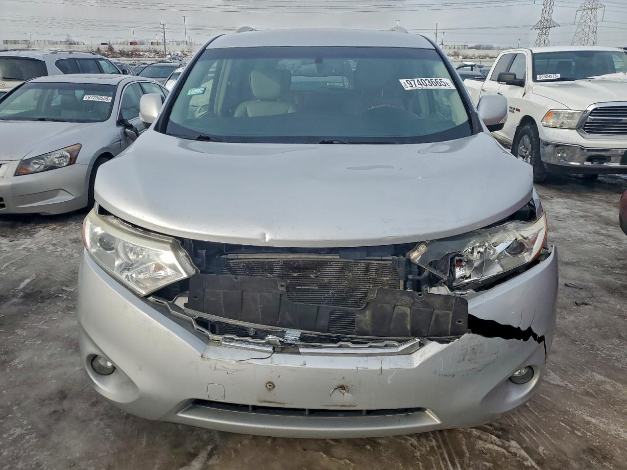 2012 NISSAN QUEST S photo 5
