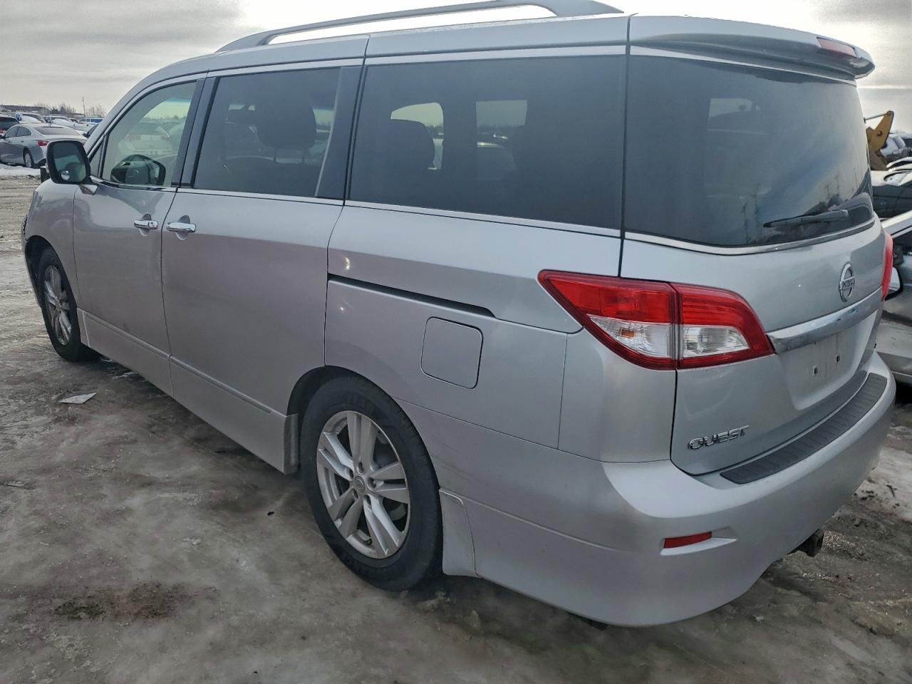2012 NISSAN QUEST S photo 2