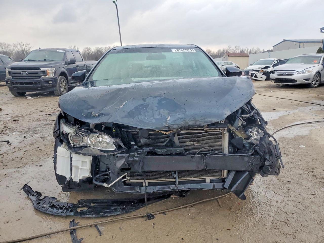 2016 TOYOTA CAMRY SE photo 5